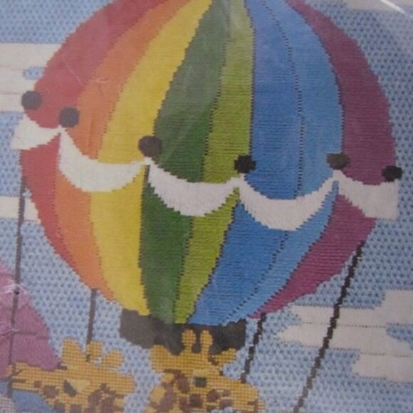 Vintage Needlepoint Kit Animals Hot Air Balloon Paternayan Embroidery Tapestry - Picture 9 of 10